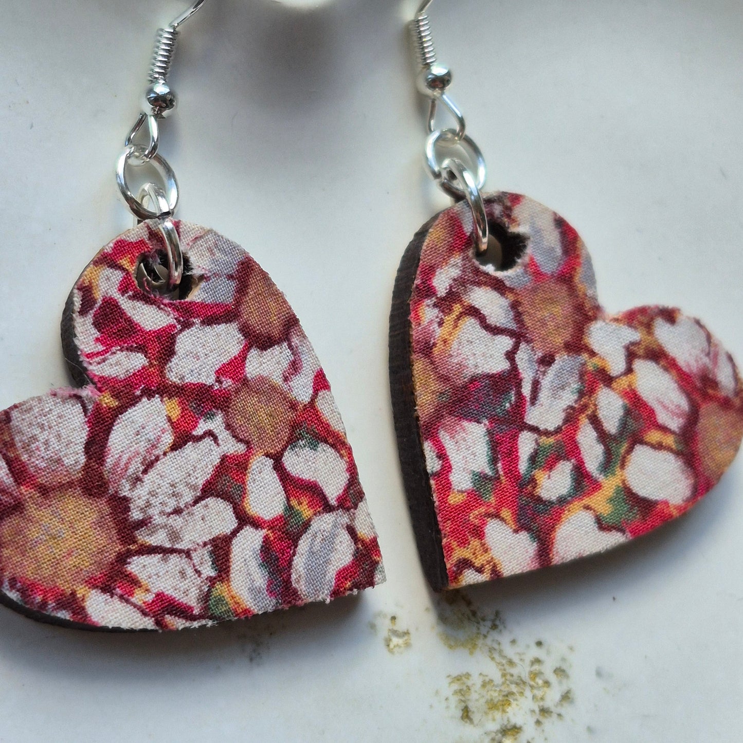 Vintage Liberty Heart Dangle Earrings - Orange Daisy