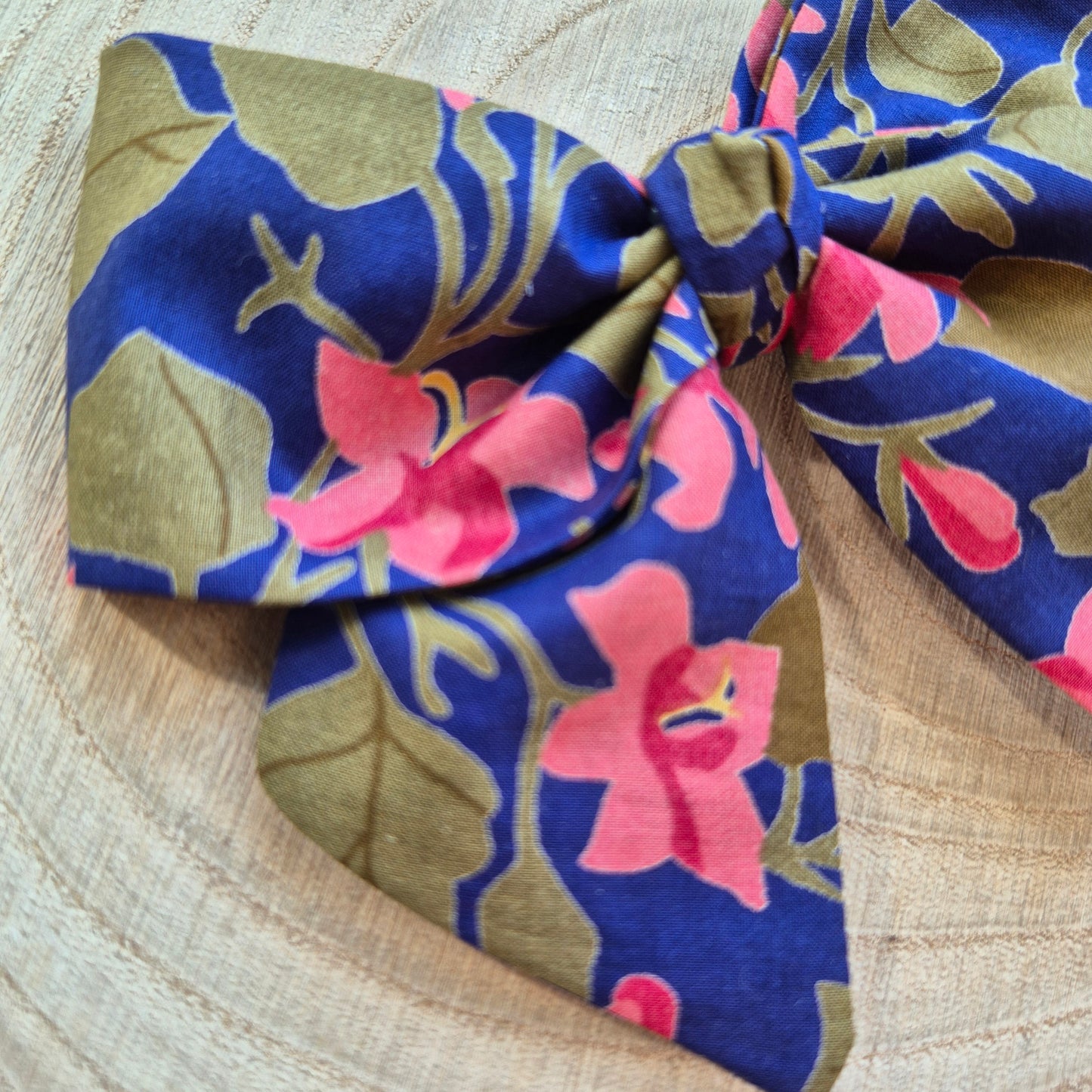 Vintage Liberty Print Mini Hair Bow Clip - Pink Lily