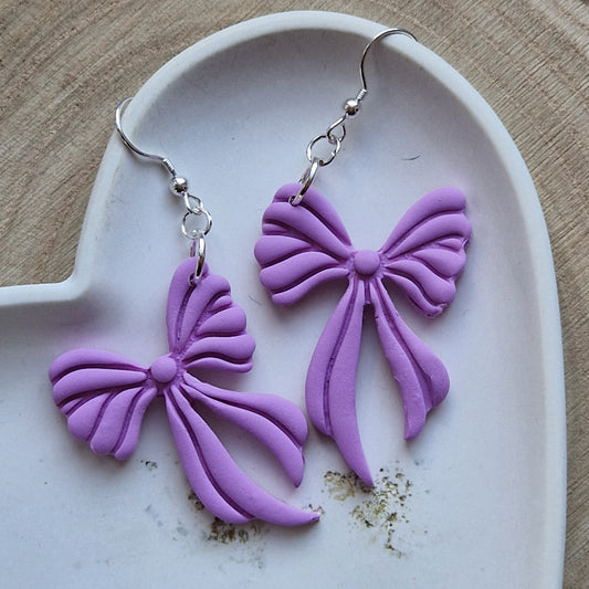 Clay Bow Earrings - Camilla in Lilac